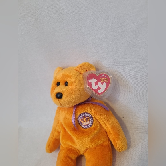 Ty Beanie Baby Bear - Celebrations - The Queen's Golden Jubilee - Retired - Picture 2 of 3